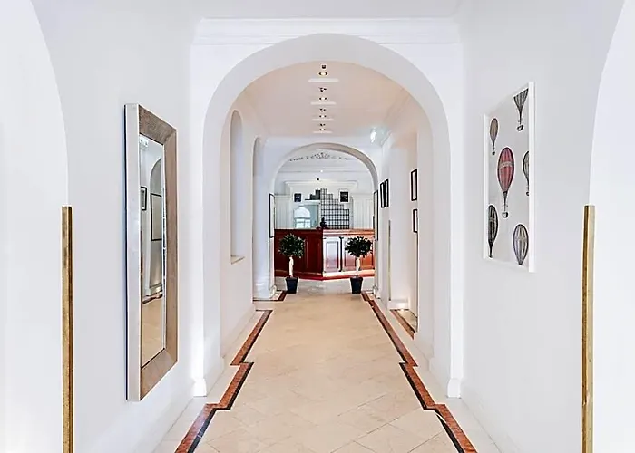Hotel Arthotel Ana Adlon 3*